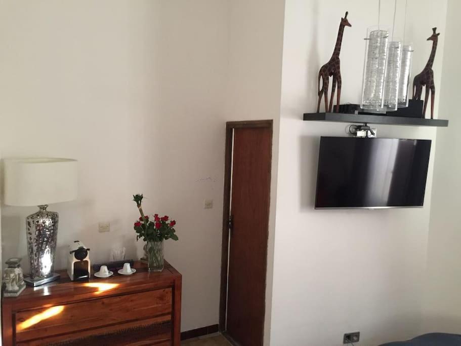 Chambre D'Hotes Pacific Avenue La Farlède Dış mekan fotoğraf